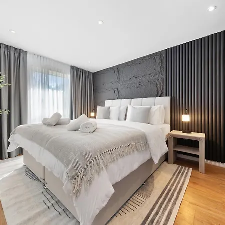 Luxurious 2br Flat, Free Parking, North London