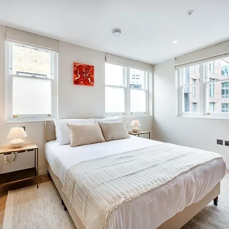 Apartment Two Bed Duplex In Covent Garden