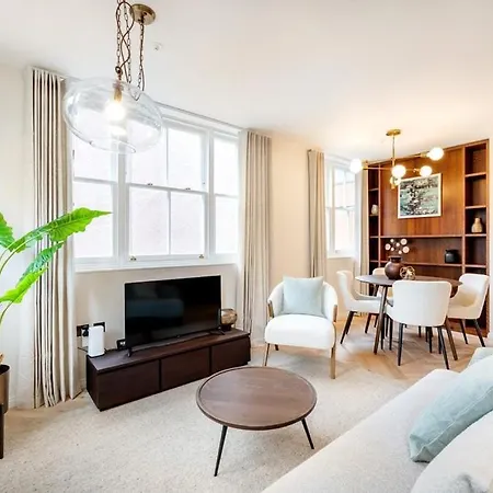 Two Bed Duplex In Covent Garden London