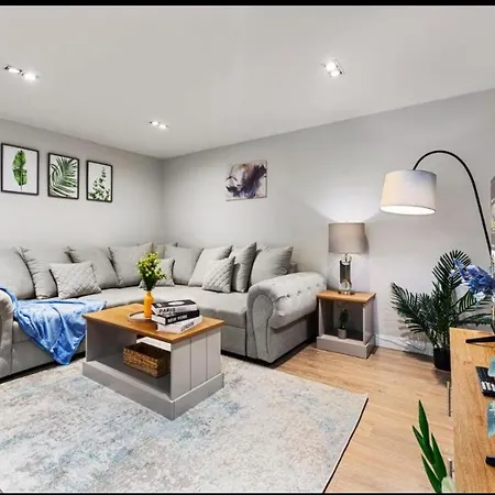 Battersea Superior - Getaway Apartment *