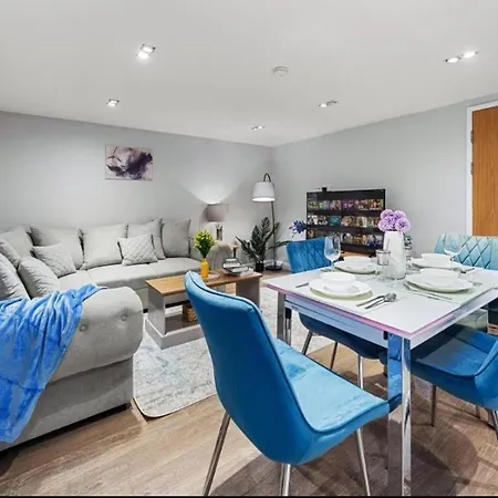 Battersea Superior - Getaway * London
