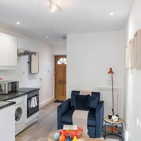 Sleek Loft Living Minimalist Urban Escape Apartment London