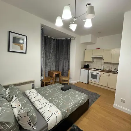 Apartament Chic Urban Retreat *