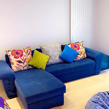 Luxe 2 Bedroom And Sofa Bed - Up To 6 Guests Apartment *