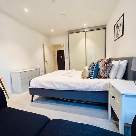 Apartment One Bedroom *