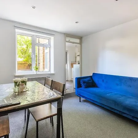 Lovely Garden 2bd Flat In Apartment London