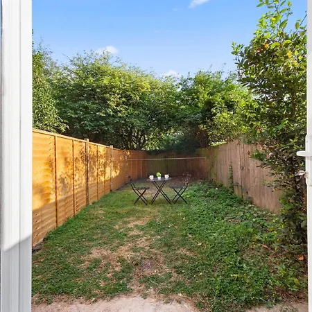 The Kensal - Cosy Long Term Apartment *