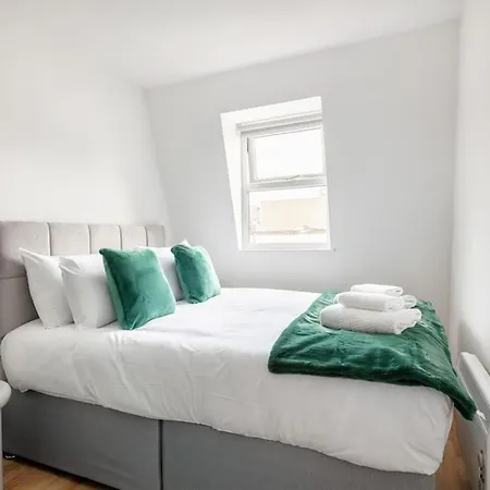 Bright N' Charming Air Conditioned Two Bed In Heart Of Apartamento Londres
