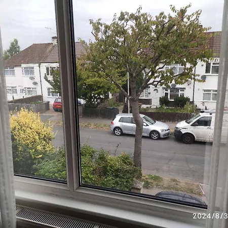 Comfort Spacious Double In Chingford, London 1 Waltham Forest