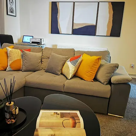 Cozy Near O2 Arena