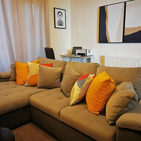 Holiday home Cozy Near O2 Arena