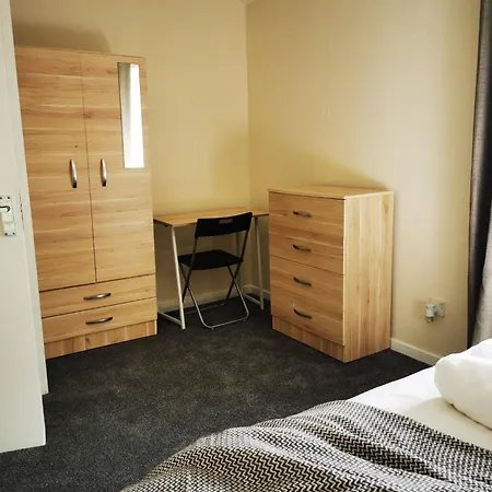 Cozy Near O2 Arena *