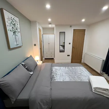 Homestay Modern 1 *