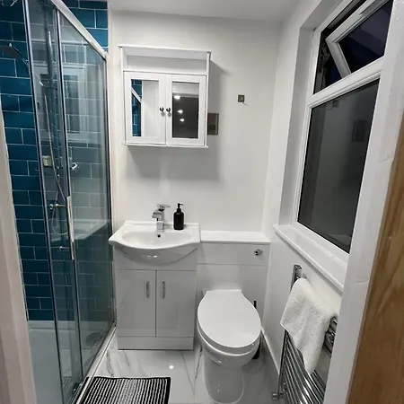 Homestay Modern 1 *