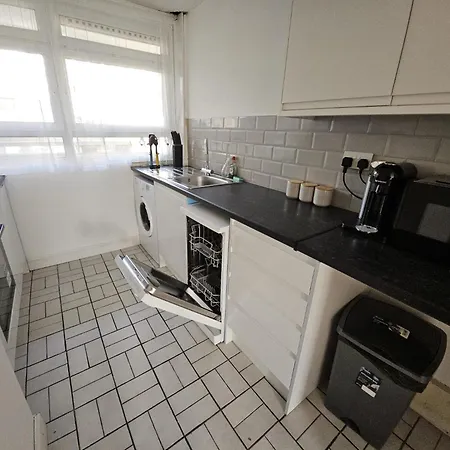Convenient Near Kings Cross Apartment *