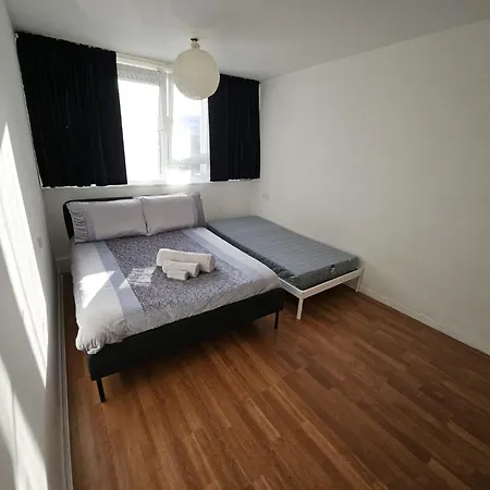 Convenient Near Kings Cross Apartment *