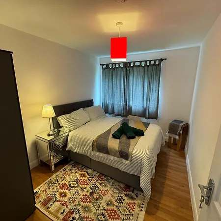 London Apartment