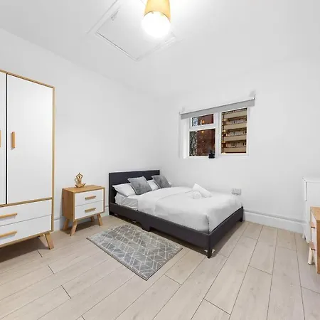 Near Kings Cross Sleep 12 Sp7 Apartment *