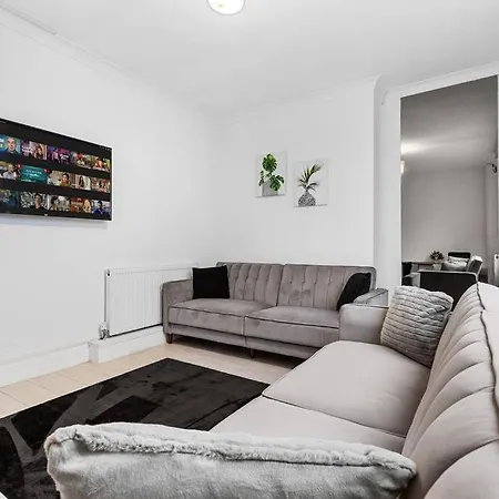 Near Kings Cross Sleep 12 Sp7 *