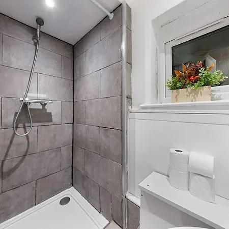 Apartment Near Kings Cross Sleep 12 Sp7