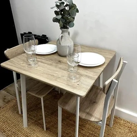 Stylish Flat In Notting Hill London