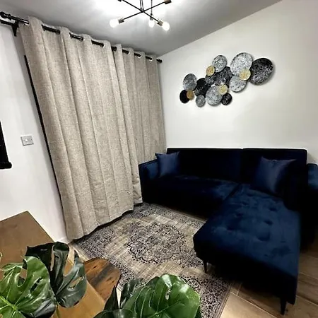 Stylish Flat In Notting Hill