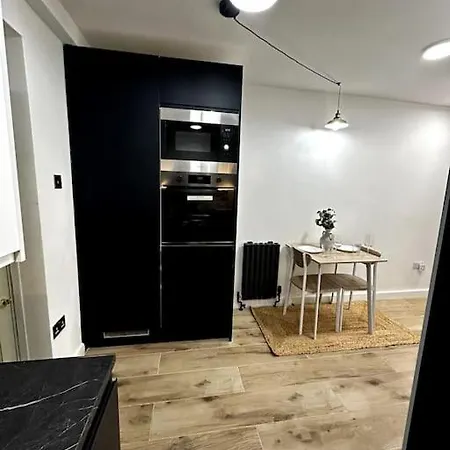 Stylish Flat In Notting Hill Apartment London