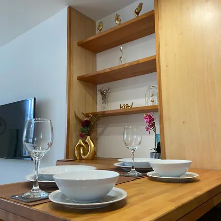 Flat In West Kensington Apartment