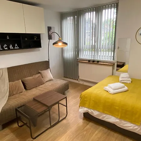 Flat In West Kensington