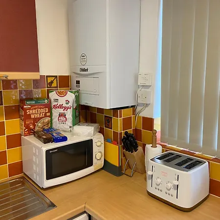 Apartment Flat In West Kensington *