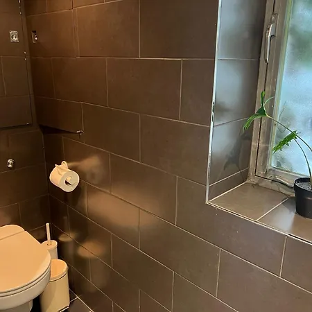 One Bed House In Camden Town Holiday home *