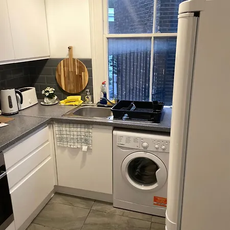 Caledonian Spacious London