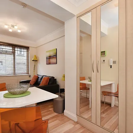 Marylebone Serviced By Globe Apartment