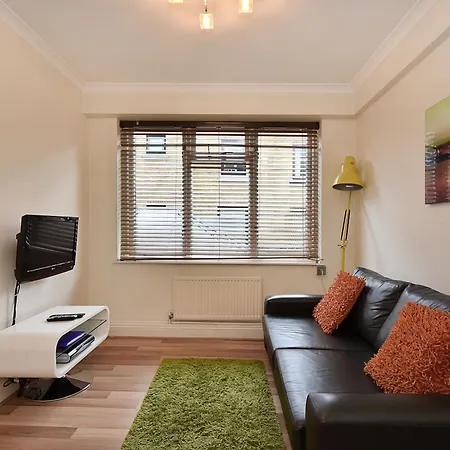Marylebone Serviced By Globe Apartment