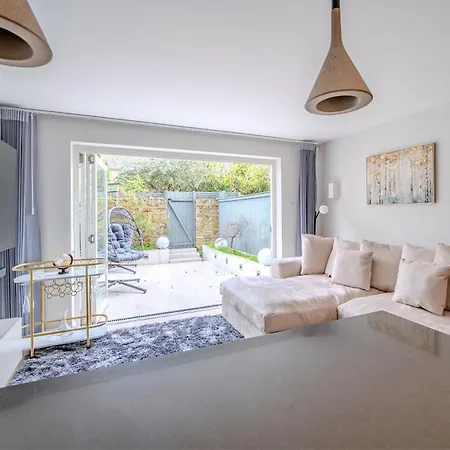 Stunning 1 Bedroom In The Heart Of * London