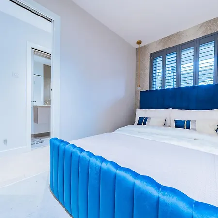 Stunning 1 Bedroom In The Heart Of