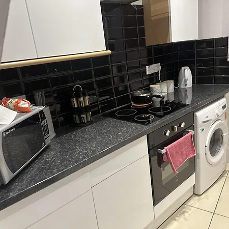 Apartman 1-bed In Archway N19 3nu London