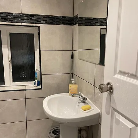 1-bed In Archway N19 3nu Apartman London