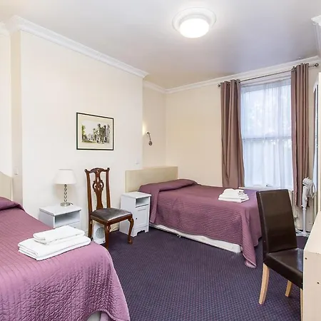 Grantly Hotel 3*