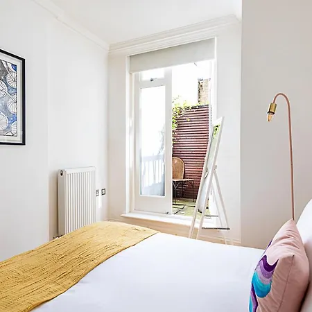 Charming One Bedroom Flat In Islington Holiday home London