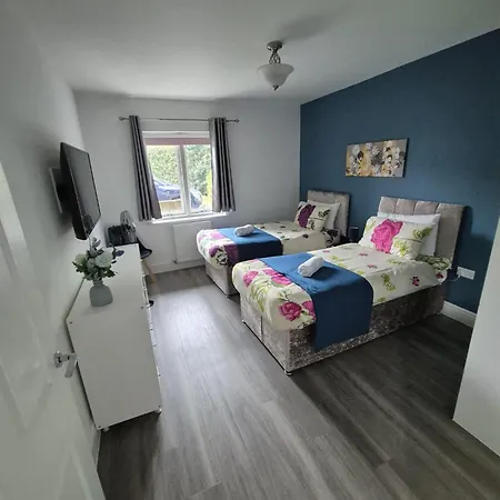 Apartment Luxury 2bedroom - 2bath - Prime Location - Patio