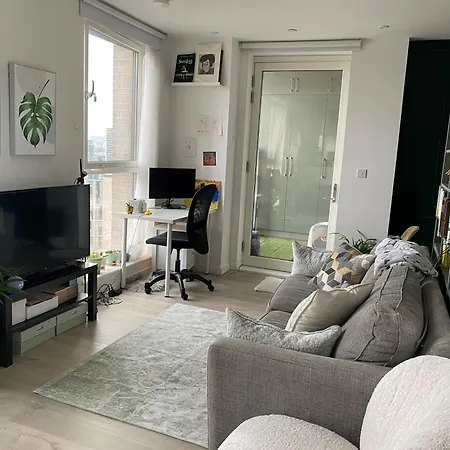 Cozy Flat With Stunning Views Apartment