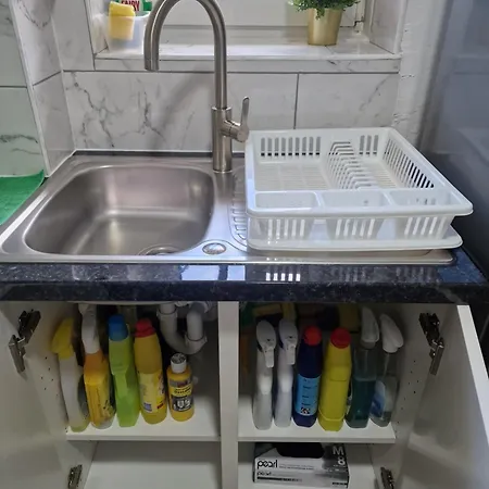 Comfortable 2 Bedrooms Flat In Oval Apartment *