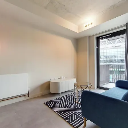 Home-like Comfort At The Robinson In Apartamento