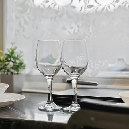 Lovely 4br House In The With Parking Сasa de vacaciones Londres