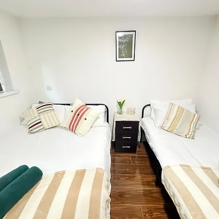 Juniper Alexandra Palace Serviced Apartments, By Edens London