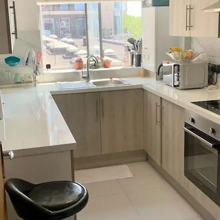 Lovely Spacious Next Hyde Park * London