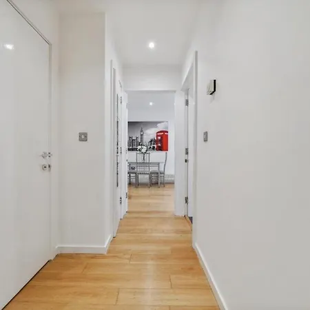 Modern 1 Bed Camberwell Denmark Hill Excellent Transport Links * London