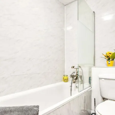 Apartment Very Tower Bridge - 2 Bdr - 2 Bath *