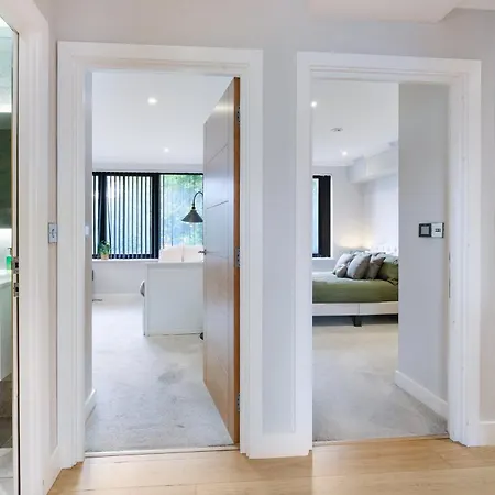 The Concord Modern 2 Bedroom